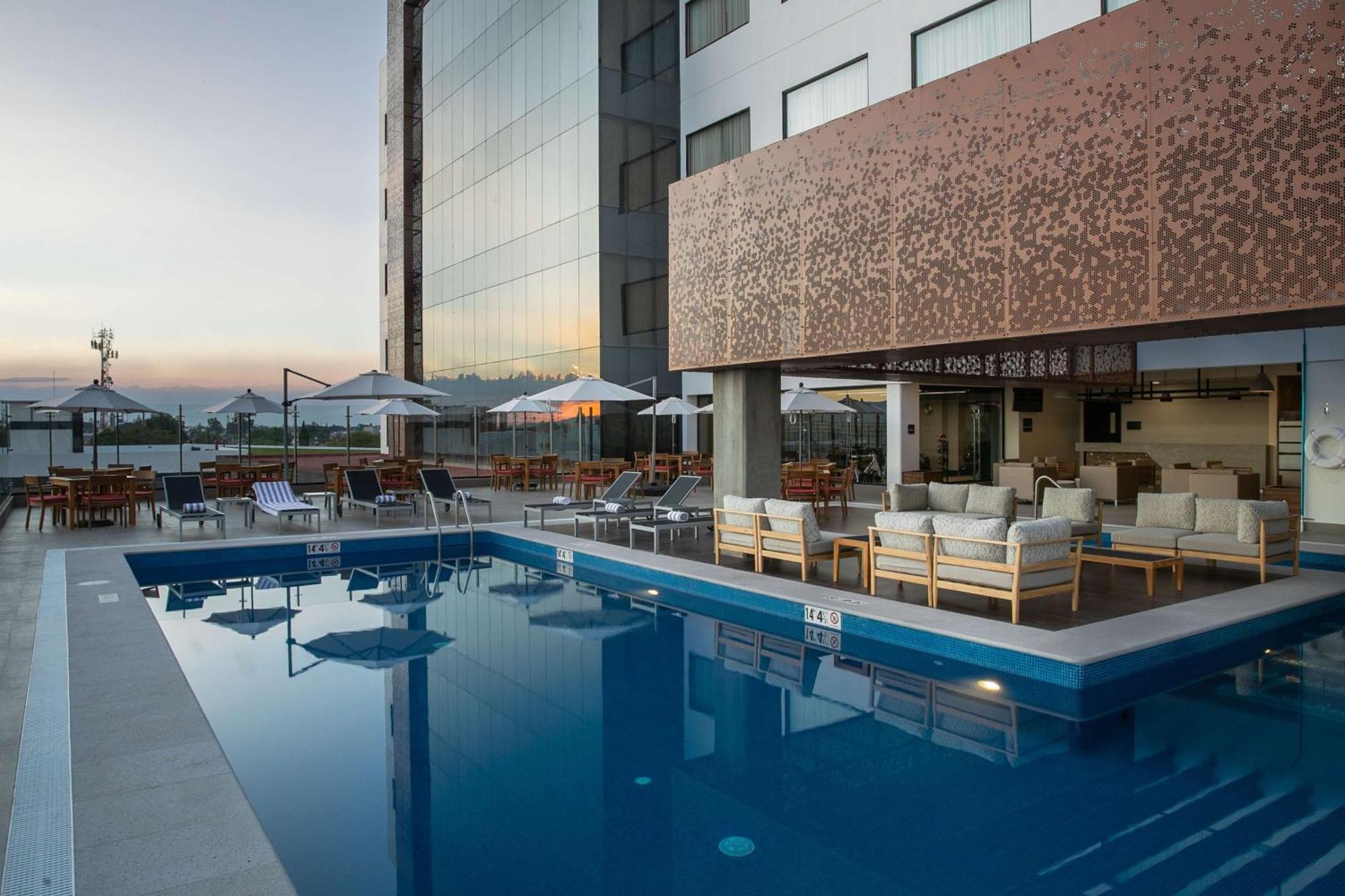 Doubletree By Hilton Celaya Celaya (Guanajuato) Exterior foto